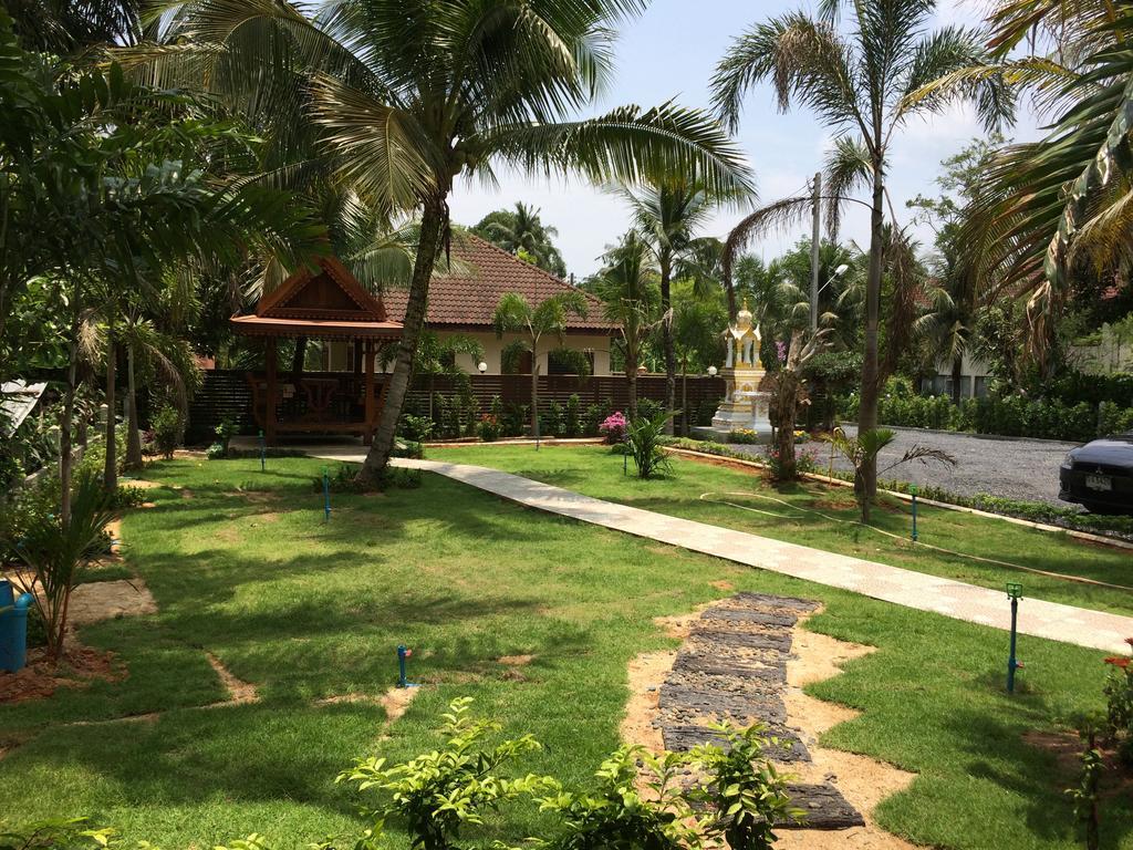 Happy Resort Phang Nga Natai Beach エクステリア 写真